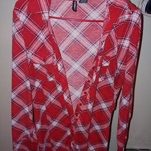 Cute collared button down top